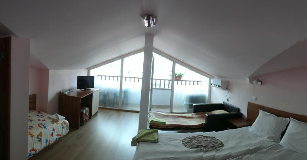 Guest House Rosa キテン 部屋 写真